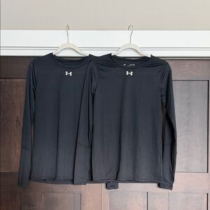 Under Armour Long Sleeve Black Heatgear Shirts in Black XS Small